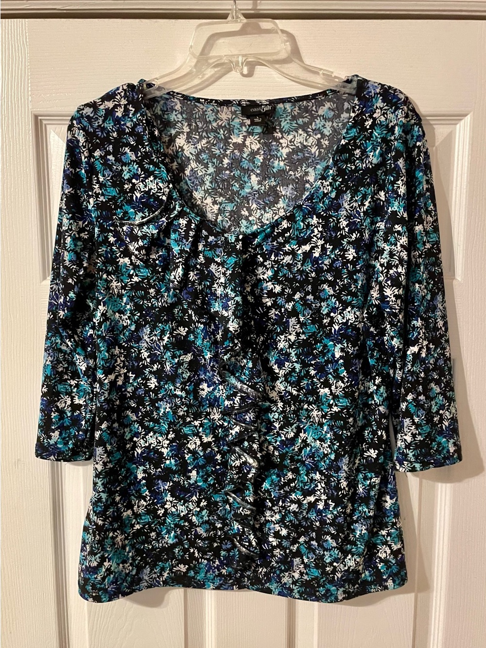 East 5th Black Floral Ruffle Front Top size Large